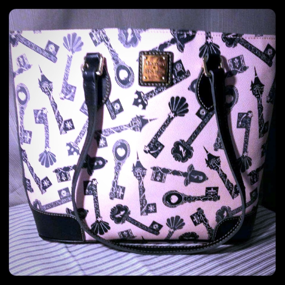 Limited Edition Disney Dooney & Bourke w/ dust bag